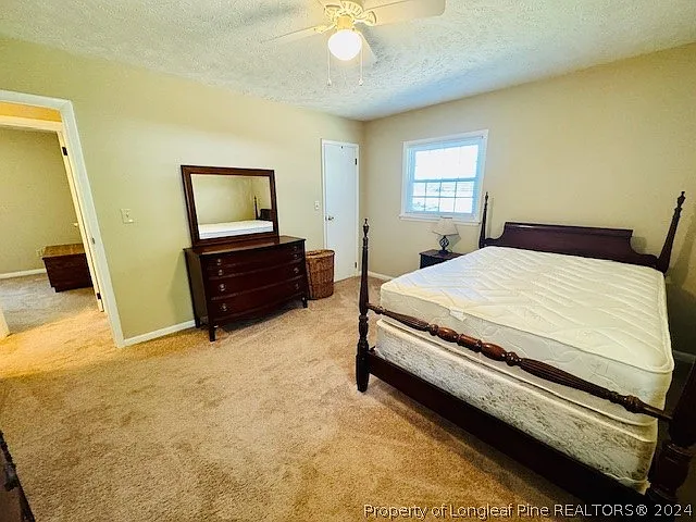 434 Windsor Rd — Photo 33
