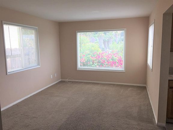 3rd image of 7843 Cimarron Ln