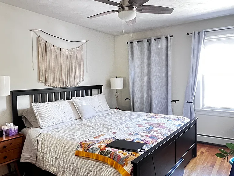 56 Alden St — Photo 7