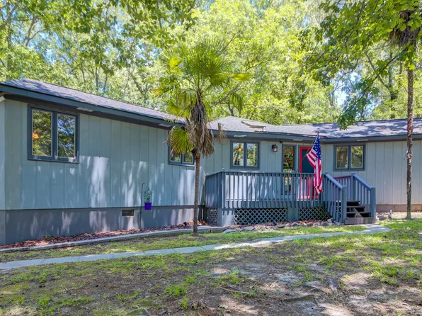 114 Poplar Cir, Summerville, SC 29483