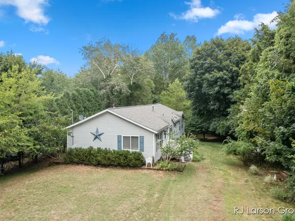 1007 Orchard Ave, South Haven, MI 49090