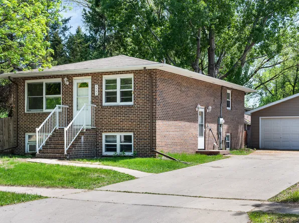 1901 22nd Ave S #A, Grand Forks, ND 58201