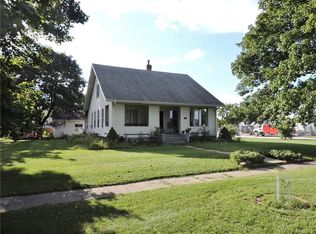 124 N 10th St, Winterset, IA 50273