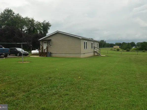 263 Smoky Ln, Smyrna, DE 19977