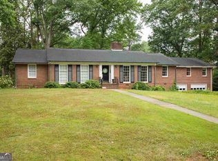 207 Hickory Bnd, Thomaston, GA 30286