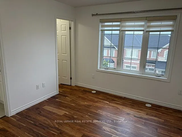 3 bed, $3,000 — Photo 4