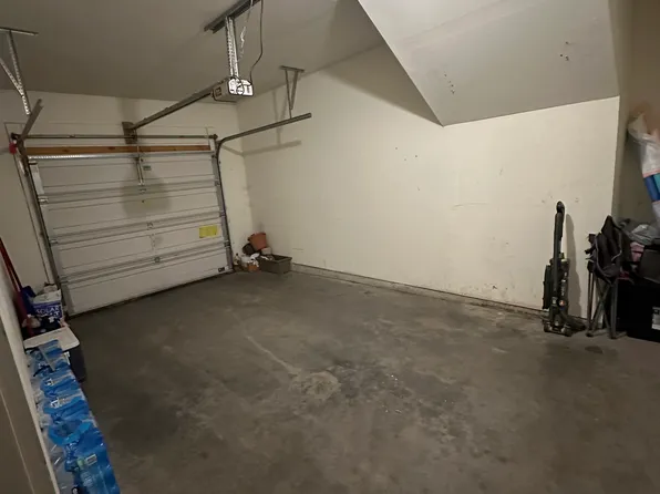 Camden Court Apartments, 2601 Old Camden Sq APT 105, Madison, WI 53718