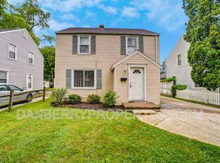 1017 Searles Rd #1, Toledo, OH 43607