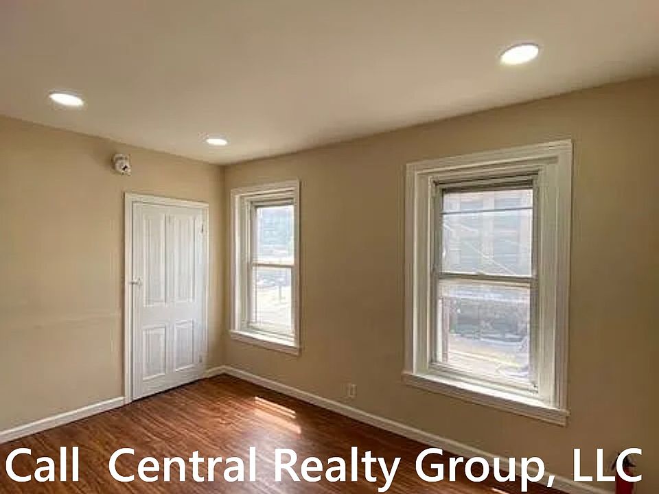 1st image of 1937 E Allegheny Ave Floor 3