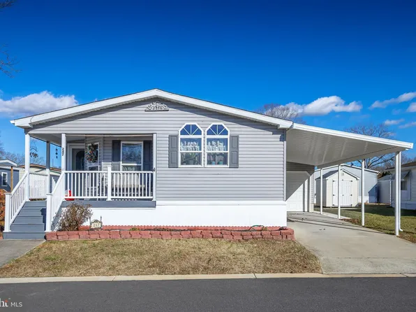 247 Walden Ln, Williamstown, NJ 08094