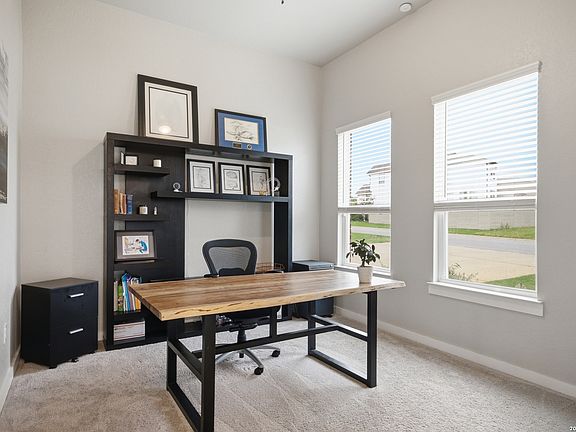 3rd image of 442 Orchard Way