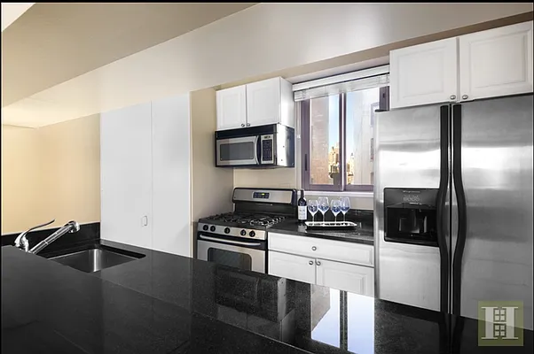 Rented by Brown Harris Stevens | media 5