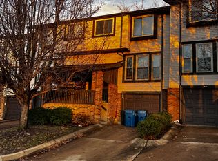 2306 Driftwood Pl, Saint Louis, MO 63146