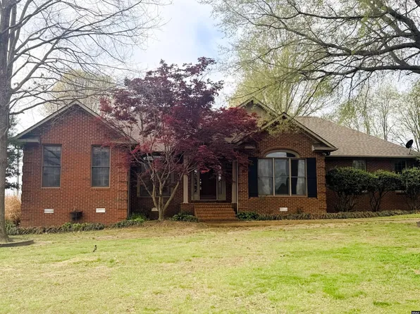 1605 Julie St, Union City, TN 38261