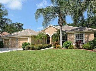 4811 Carrington Cir, Sarasota, FL 34243