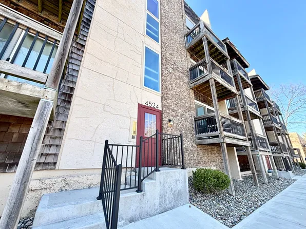 4524 Holly St APT 24, Kansas City, MO 64111