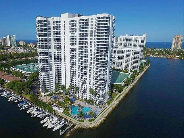 3530 Mystic Pointe Dr #1907