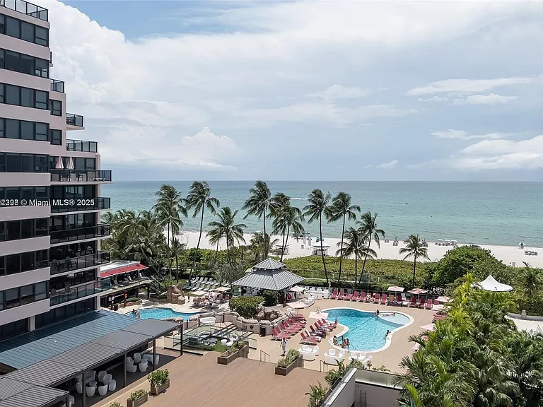 5161 Collins Ave #812 — Photo 3