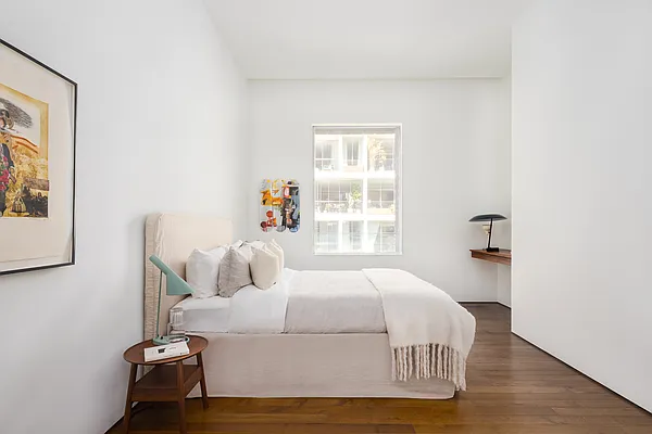 Sold by Douglas Elliman | media 17