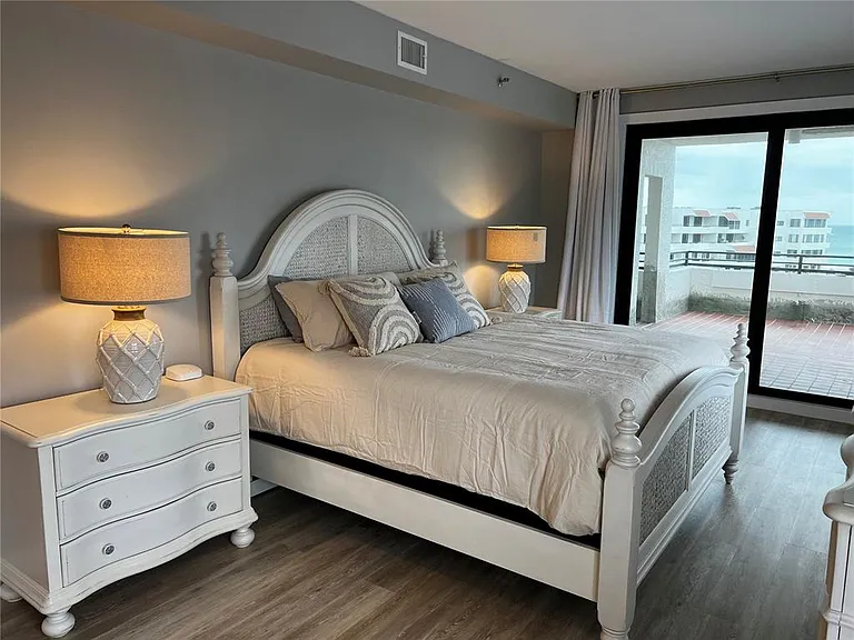 1465 Gulf Of Mexico Dr #504 — Photo 14
