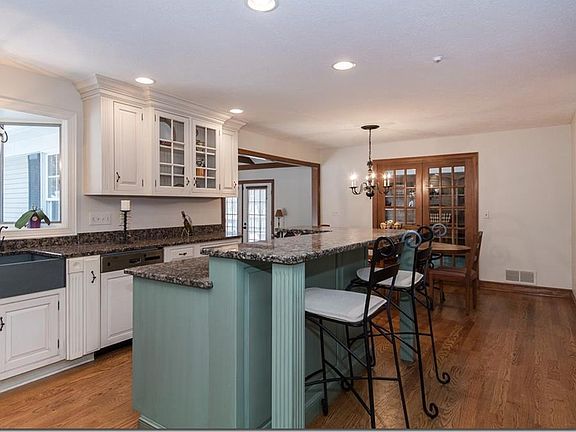 2nd image of 35313 Quartermane Cir