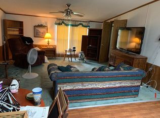 2198 Maxey Flat Rd, Hillsboro, KY 41049