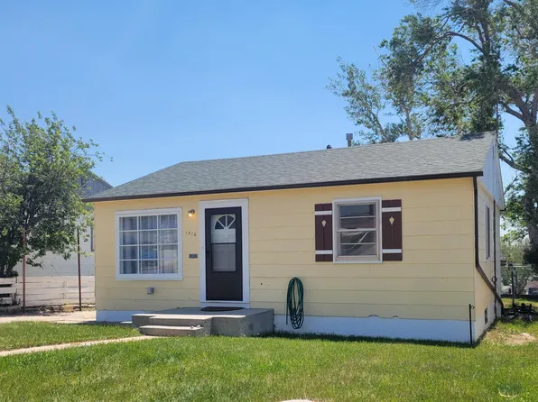 1316 High St, Rawlins, WY 82301