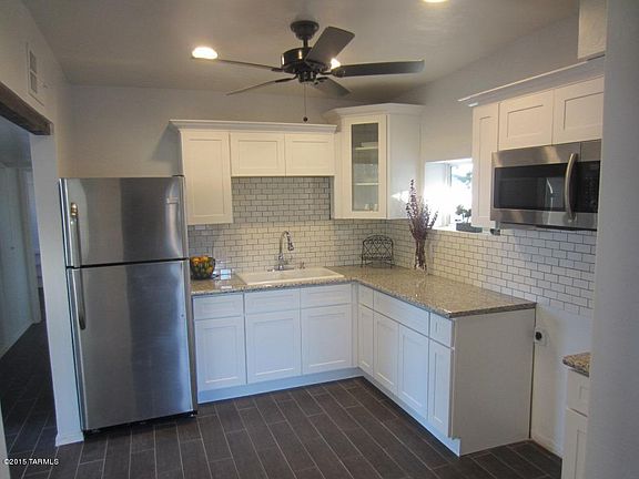 5th image of 2832 E Eastland St