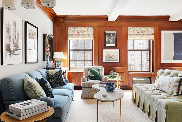 Sold by Compass | media 2