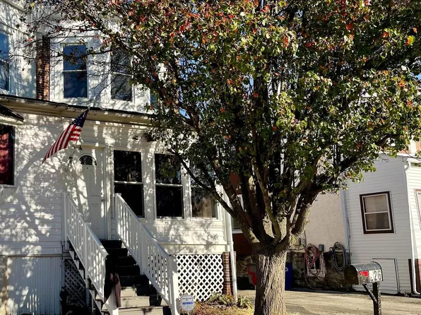 226 Cedar Ave, Holmes, PA 19043