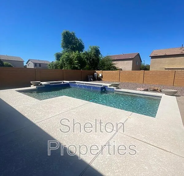20384 N 261st Dr — Photo 29