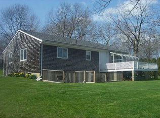 3 Cliff Ave, Newport, RI 02840