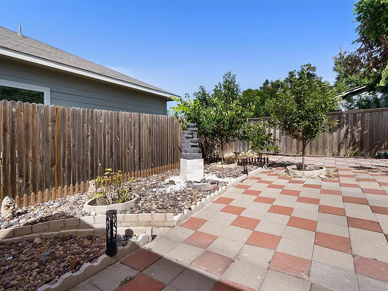 13809 Harrisglenn Dr — Photo 27