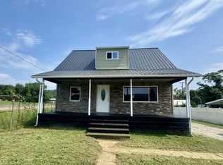 307 Calverts Ln, West Portsmouth, OH 45663