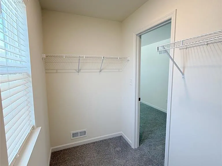 934 Little Fieldstone Ct — Photo 32