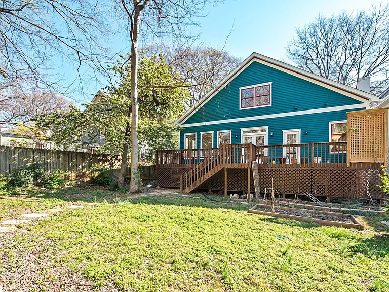 623 Cherokee Ave SE — Photo 41