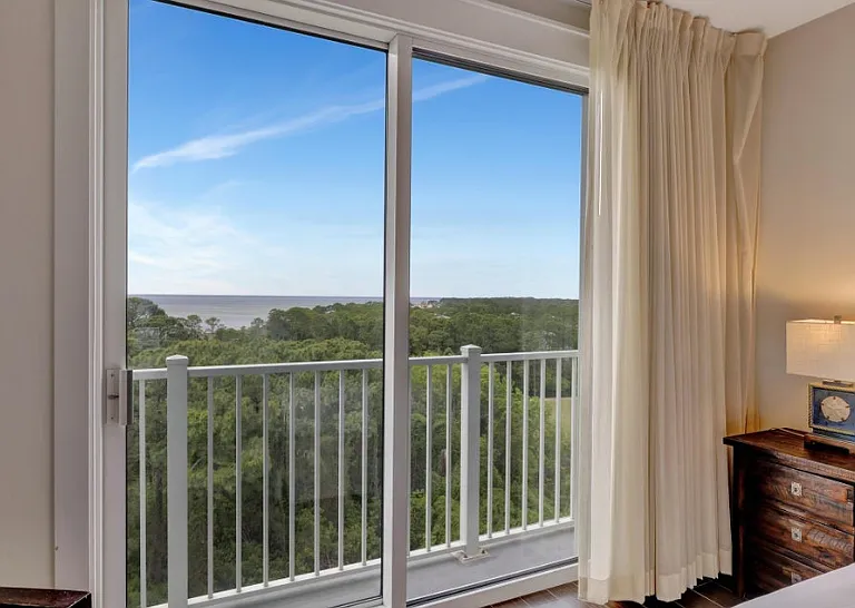 Lots of natural light