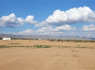 Cibola Rd, Golden Valley, AZ 86413