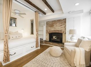 113 1/2 W 15th St APT 1W, New York, NY 10011