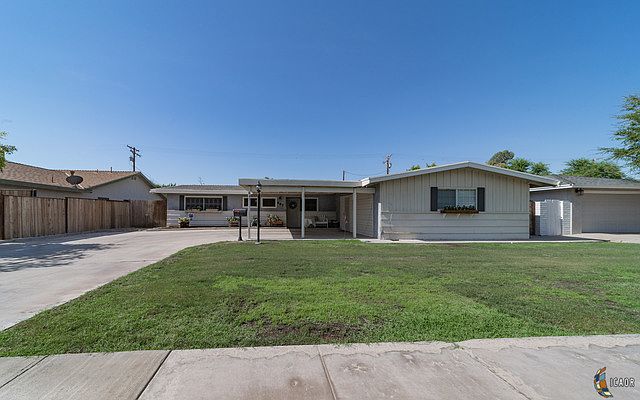 1st image of 647 Desert Gardens Dr