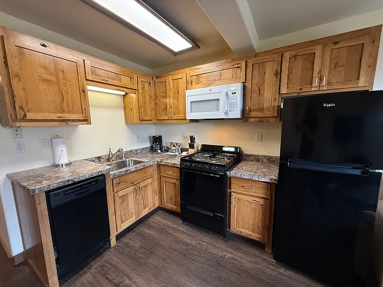 6610 N Lake Blvd #116 — Photo 6