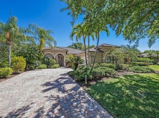 7826 Naples Heritage Dr, Naples, FL 34112