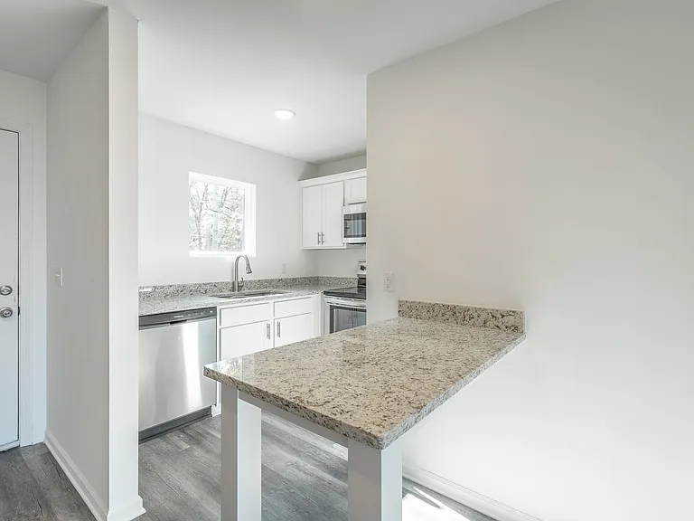 Missionary View: Modern Multifamily Living in Chattanooga — Photo 11