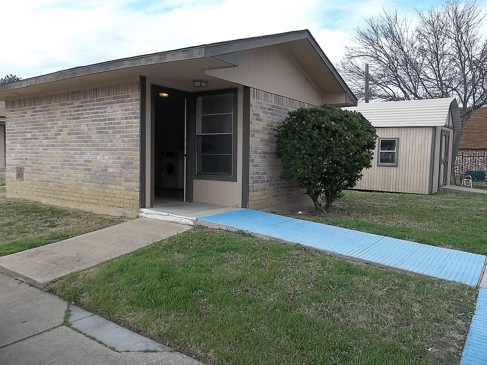 Camelot Square Apartments 700 S Connellee Ave Eastland TX Zillow