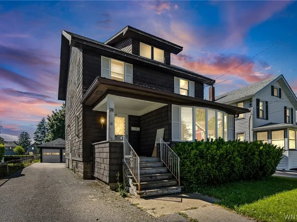 29 N Lyon St, Batavia, NY 14020