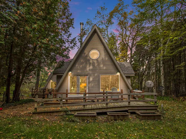 6306 Custer Rd, Carsonville, MI 48419