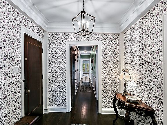 3rd image of 1226 E Madison Park #C