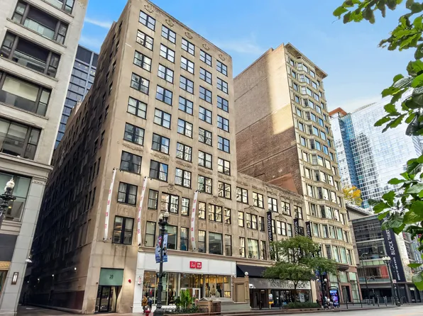 20 N State St APT 1012, Chicago, IL 60602