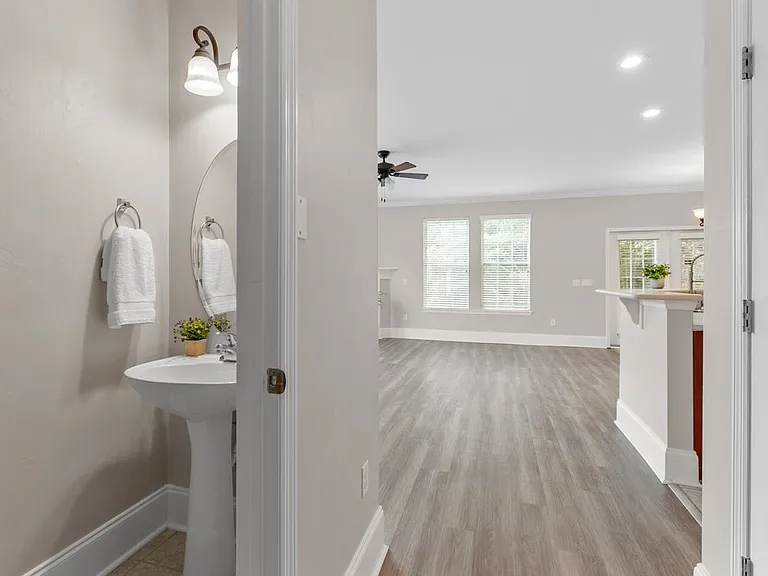 2602 Fenwood Ct — Photo 21