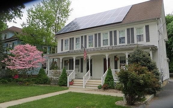 Front of house (right side)